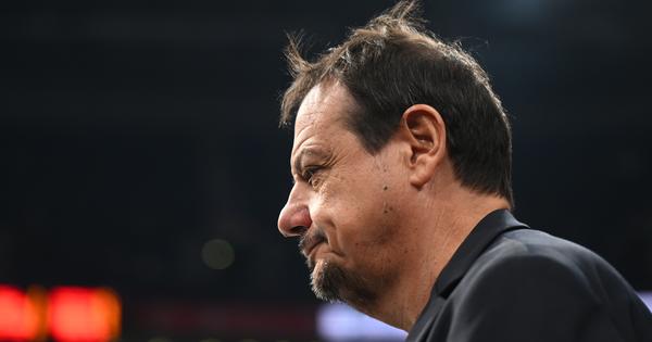 Ataman bacio Šortsa pod točkove, agent igrača ekspresno reagovao!