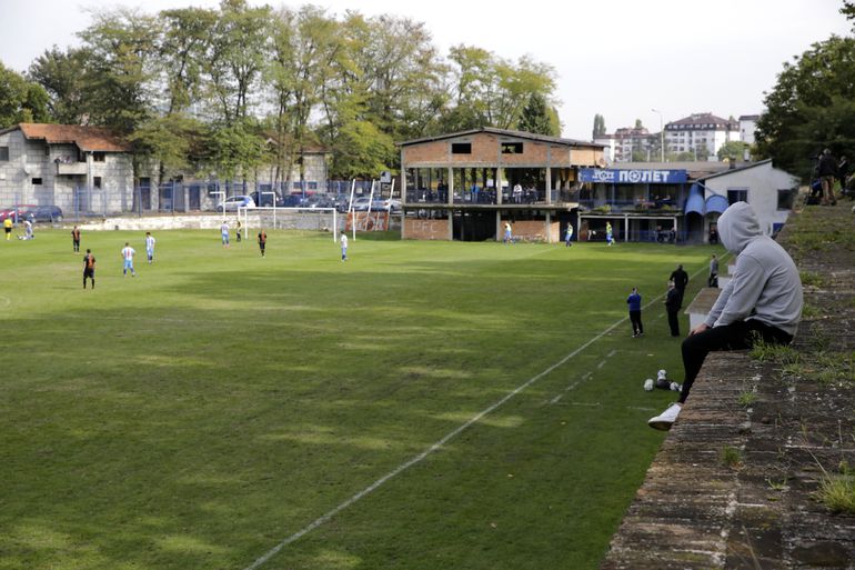 Ekonom fudbalskog kluba POGINUO U POŽARU! Izgoreo objekat koji pripada FK Mladenovac