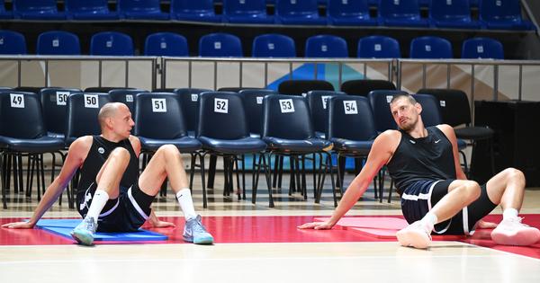 Jokić je pravi kapiten Srbije: Najbolji na svetu predvodi Orlove /GALERIJA/