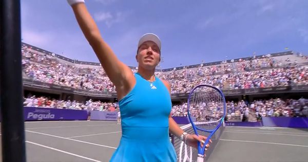 Pegula pokorila Čarlston!