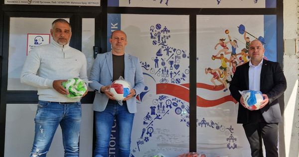 Trstenik i Raška spremni za nove akcije Sportskog saveza Srbije: Marinković podelio lopte za buduće šampione
