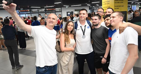 Srbija ima čarobnu generaciju mladih košarkaša, ali i čudotvorca na klupi: Evo kako nam je srpska legenda "podarila" Stevu!