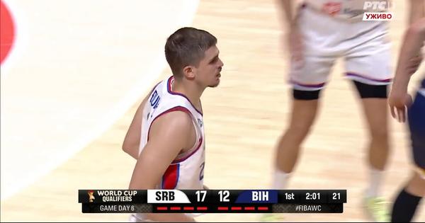 Au, nova majstorija Đurišića: Srbija trojkama zatrpava koš BiH!