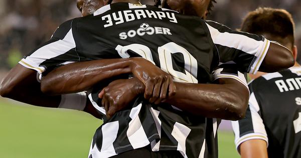 Partizan je, konačno, počeo da gazi: Tobol lak plen u Humskoj, a Sek, Zubairu i Traore pogađali za prvu veliku pobedu Saše Ilića na klupi Parnog valjka /VIDEO/