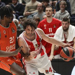 Teodosić opet tragičar! Zvezda pala u Španiji, Valensija slavila posle drame