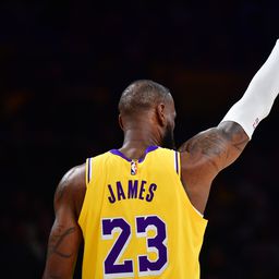 Lebron izabrao s kim će da igra: Zbog njih je spreman da se odrekne dela zarade