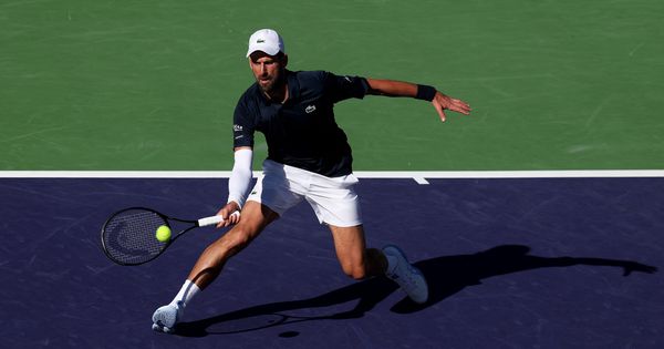 ĐOKOVIĆ – MAJHŠAK Novak nakon mnogo muke napravio brejk, Poljak ne odustaje!