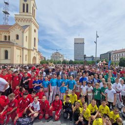 "Sport je važan da bi bio zdrav i snažan”: Mali sajam sporta u Zrenjaninu okupio buduće asove