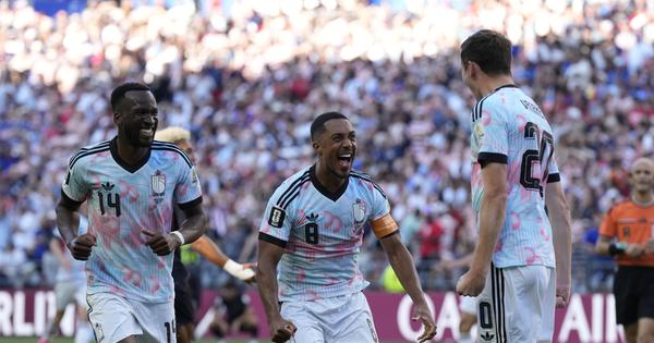 Nije soker, nego fudbal! Belgija upropastila SAD u osmini finala Svetskog prvenstva /VIDEO/
