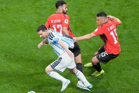 ARGENTINA – EGIPAT Bruku Enca spasao ofsajd, mogao je da bude promašaj Mundijala!