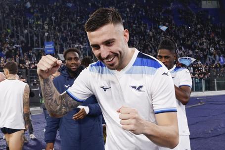 Milan potrošio 105 miliona evra: Pavlović dobio jaku konkurenciju, a Real Madrid trlja ruke
