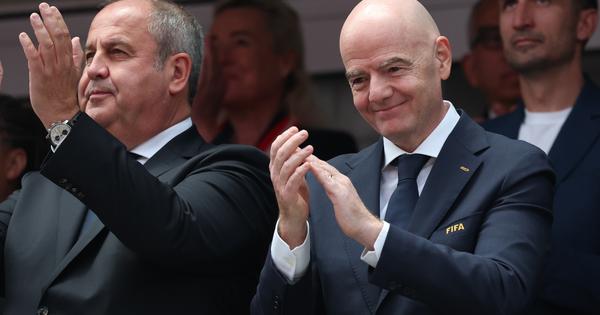 Da li je samo slučajnost? Argentina i Meksiko podržale predsednika FIFA!