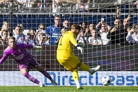 Sin Ronalda Kumana ispisao istoriju: Golman postao heroj Telstara sa dva gola