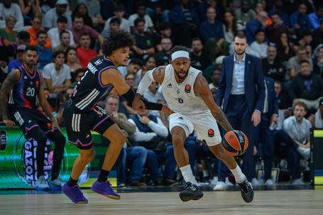 Kakav revolveraški obračun u Parizu! Asvel preživeo dramu, Hifi imao istorijsko veče i promašio šut za pobedu!