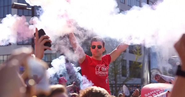 Kakvo slavlje! Ajndhoven slavi šampione!