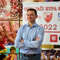 Pavličević predstavljen: Zvezda je moj klub, da stvorimo nove šampionke