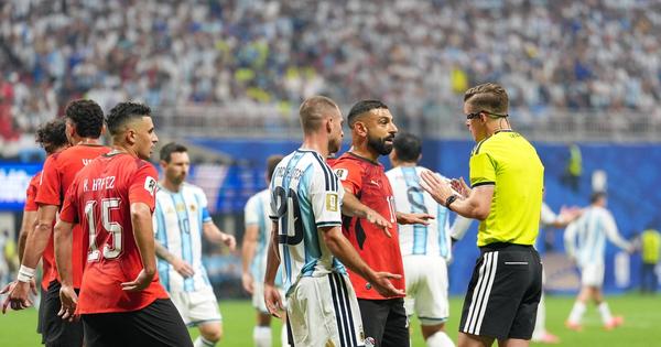 I legenda Arsenala digla glas zbog krađe na Mundijalu: Ako ste osakatili Egipat, onda je i gol Argentine morao da bude poništen!