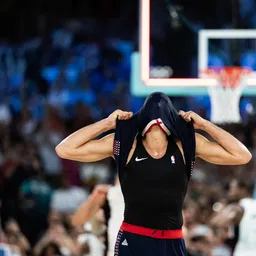 Hvala komšiji što ne idemo u finale: Sudija iz Tuzle i kolege na najvećem sportskom događaju na svetu sudili kako se to ne radi ni u seoskoj ligi