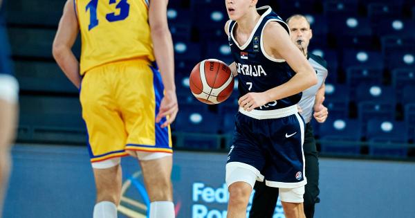 Katastrofa, Srbija izgubila od Rumunije pogotkom uz zvuk sirene! Novi poraz Orlića na Eurobasketu /VIDEO/