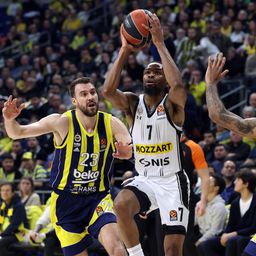 Partizan od +17 do katastrofe: Fenerbahče razbio crno-bele