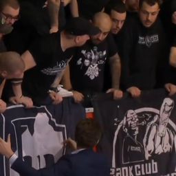 Haos na Bajern - Partizan: Pešićev sin stao ispred navijača crno-belih zbog prekida /VIDEO/