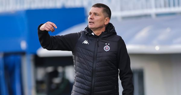 Lalatović se poklonio Dušku Vujoševiću, a Blagojević otkrio: Mnoge sastanke počeo sam njegovim citatima!