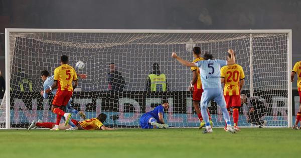 Startovao posle pet meseci i pokazao zašto Juventus bez njega ne može: Vlahović doneo pobedu Staroj dami protiv Lečea!