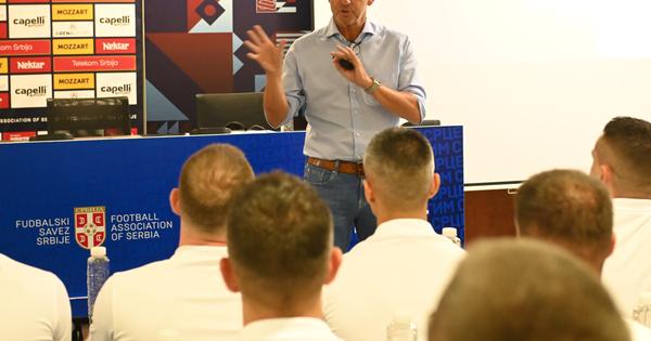 Prva radna nedelja Franka de Blekera /GALERIJA/