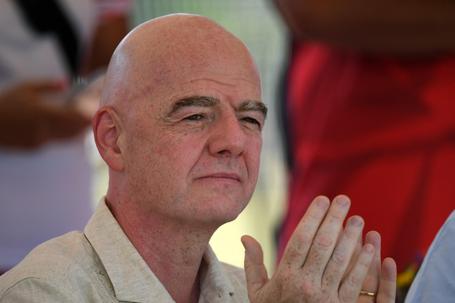 FIFA se oglasila hitnim saopštenjem: Izgleda svi lažu samo Infantino priča istinu – za sve, pa i za ljubavnicu
