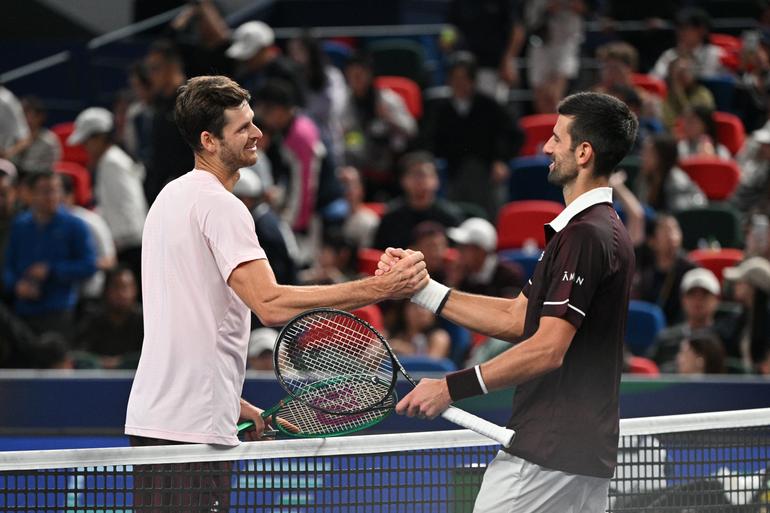 Novak Đoković na korak od još dva rekorda Rodžera Federera | Sportal.rs