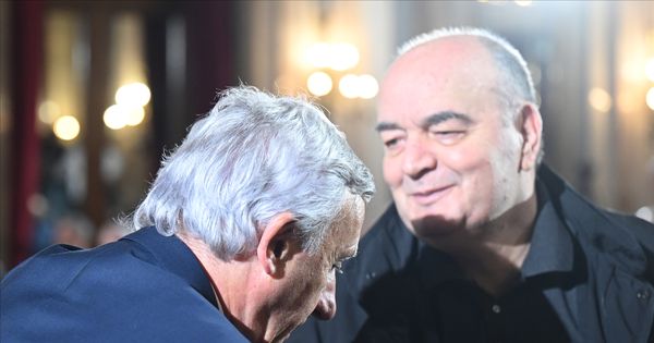 Svetislav Pešić biranim rečima ispratio Duška Vujoševića u večnost