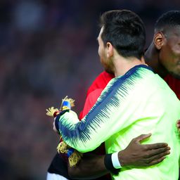 Pol Pogba i Lionel Mesi na utakmici Lige šampiona Mančester junajted - Barselona 2019. godine