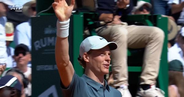 Siner izgubio set posle tri meseca, ali preokretom ipak bukirao kartu za 1/4 Monte Karla