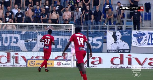 Gol s pola terena na meču TSC – Javor
