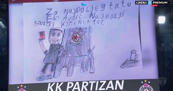 Emotivne scene u Areni: Cela hala kao jedan skandira Edinu Avdiću, crtež njegovog sina rasplakao navijače