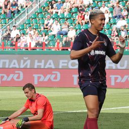 Uzalud slalom Saldanje kad je odbrana katastrofa: Autogol za glavobolju Aleksandra Stanojevića /VIDEO/