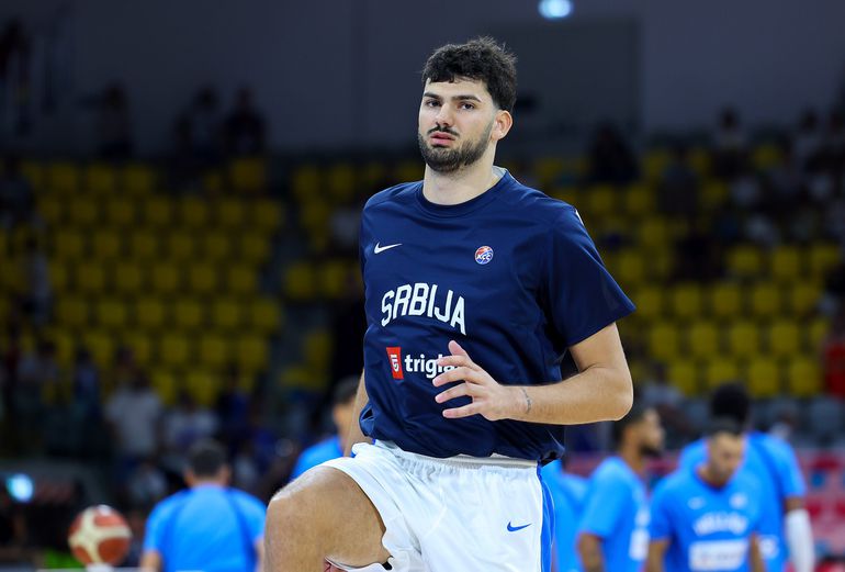 3c81c566-0740-4670-9f54-772ad9a625ea.jpe