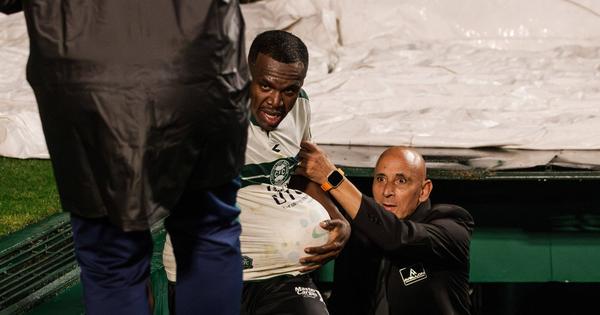 Lane Jovanović dobio ozbiljnog naslednika! Brazilac preskočio ogradu pa propao kao žeton, a onda ga je VAR potpuno dotukao!