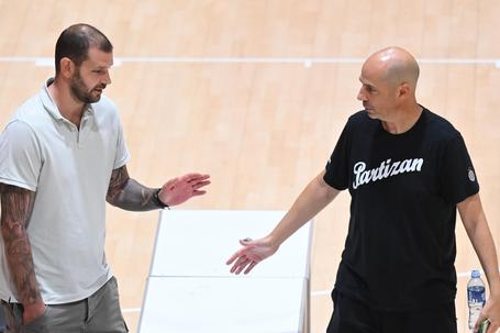 "Karlik je vozač autobusa!" Partizan dovodi još jedno pojačanje, Micov: Daj Bože, do kraja nedelje!