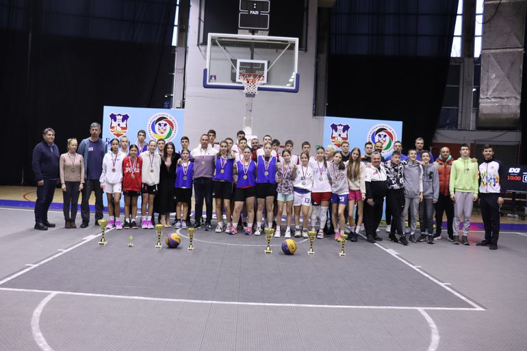 Održan školski turnir u basketu: Beograd dobio najbolje 3x3 ekipe