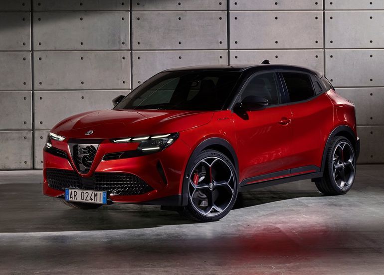 Alfa Romeo Milano - novi automobil za omiljenu šoping destinaciju. Sada i na struju!