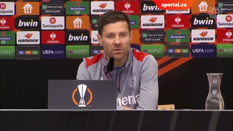 Ćabi Alonso insistira: Fokus je na Ligi Evrope, ne Bundesligi