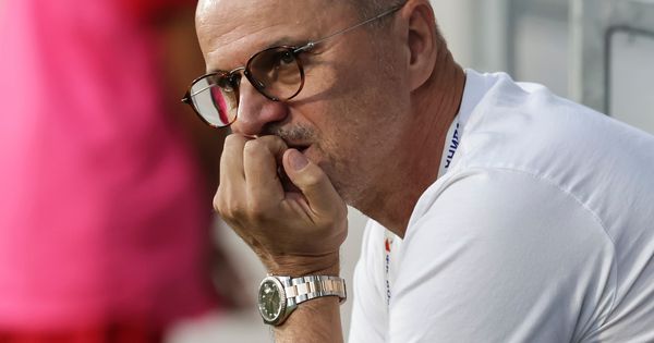 Puklo u Kragujevcu: Radnički ostao bez trenera pred početak plej-auta!