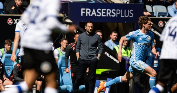 Lampardova četa obezbedila Premijer ligu!