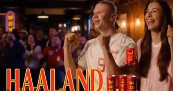 Erling Haland priča kineski!? Svi mislili da je AI prevara, a onda je Norvežanin pokazao skriveni talenat! /VIDEO/