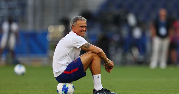 Superkup Evrope otvara sezonu! PSŽ i Aston Vila u borbi za prvi trofej, Luis Enrike iskren pred meč: “Biće teško, vratio sam igrače tek u ponedeljak!”