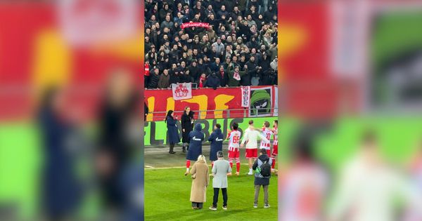 "Zvezda šampion, Olimpijakos!" se ori stadionom Šturma, navijači ne puštaju igrače nakon velike pobede
