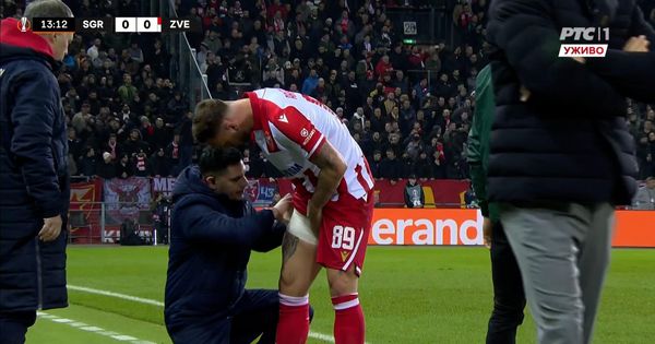 Kakav je čovek Marko Arnautović: Povređen igra za Zvezdu, ovako su mu zavili nogu!