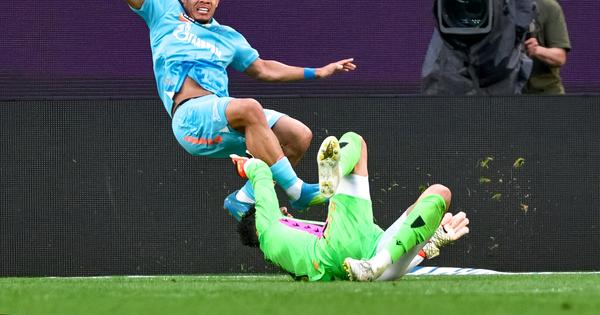 ZENIT – ZVEZDA Au, kakva golčina sa 30 metara: Crveno-beli na kolenima! /VIDEO PRENOS/