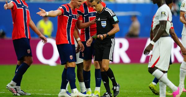 "Čestitke sudiji!" Haland besan posle eliminacije Norveške sa Svetskog prvenstva